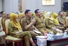 Sekda Provinsi Banten, Deden Apriandhi dalam verifikasi PPE. Foto Biro Adpim Banten