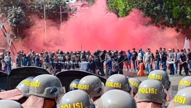 Simulasi penanganan demo di Jakarta. Foto Antara