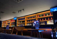 Deretan minuman beralkohol di atas 5% di Pose Bar and Restoran. Foto: Iqbal Kurnia