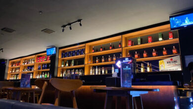 Deretan minuman beralkohol di atas 5% di Pose Bar and Restoran. Foto: Iqbal Kurnia