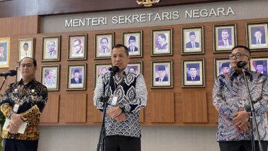 Dhana Putra, Ketua Pansel Komisi Yudisial. Foto: Antara