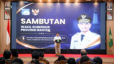 Wagub Banten, Achmad Dimyati Natakusumah kukuhan pengurus Bagmanas Banten. Foto Biro Adpim Banten