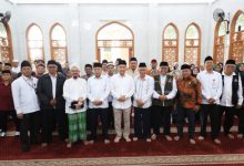Wagub Banten, Achmad Dimyati Natakusumah bersama Baznas Banten. Foto Biro Adpim Banten