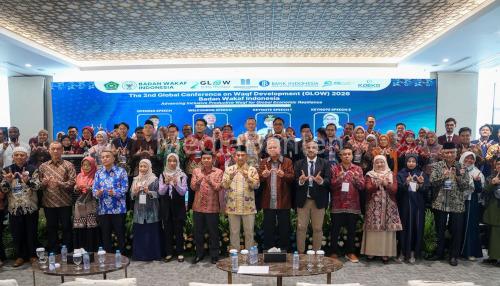 Wagub Banten, Achma Dimyati Natakusumah pada acara The2nd GLOW 2026 di PIK 2 Tangerang. Foto Biro Adpim Banten
