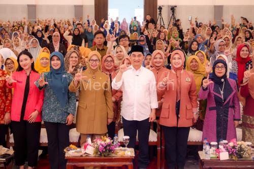 Achmad Dimyati Nataksumah, Wagub Banten dalam acara Si Cantiks dari OJK. Foto: Biro Adpim Banten