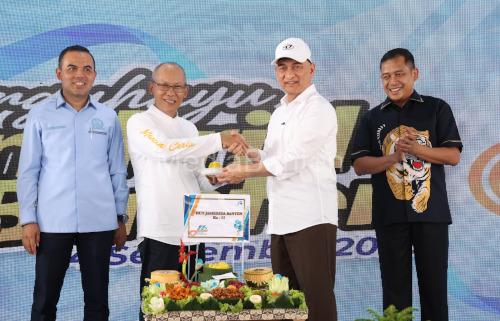 Wakil Gubernur Banten, Achmad Dimyati Natakusumah dalam HUT Jamkrida Banten. Foto: Biro Adpim Banten