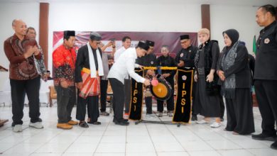 Wagub Banten, Achmad Dimyati Natakusumah membuka kejuaraan pencak silat di Serang. Foto Biro Adpim Banten