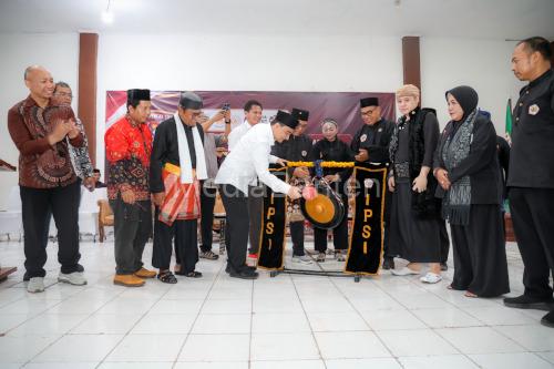 Wagub Banten, Achmad Dimyati Natakusumah membuka kejuaraan pencak silat di Serang. Foto Biro Adpim Banten