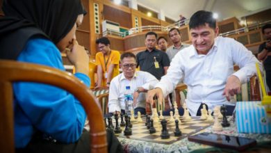 Wagub Banten, Ahmad Dimyati Natakusumah menghadiri chess tournament nasional di UIN Syarif Hidayatullah Jakarta. Foto: Biro Adpim Banten