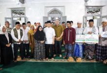 Wagub Banten, Achmad Dimyati Natakusumah dalam Safari Ramadan di Masjid Salafie Caringin. Foto Biro Adpim Banten