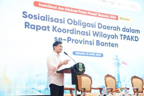 Wakil Gubernur Banten, Achmad Dimyati Nataksumah dalam acar sosialisasi obligasi daerah. foto Biro Adpim Banten