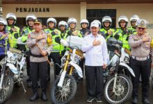 Wagub Banten, Achmad Dimyati Natakusumah bersama Kapolda Banten, Irjen Pol Hengki. foto Biro Adpim Banten