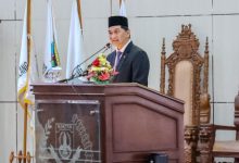 Wagub Banten, Achmad Dimyati Natakusumah di DPRD Banten. Foto Biro Adpim Banten