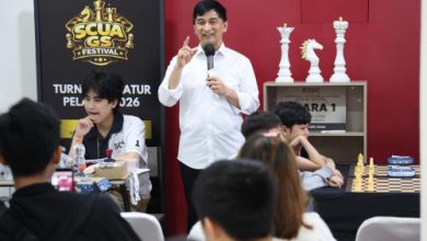 Wagub Banten, Achmad Dimyati di Sekolah Catur Utu Adiyanto di Tangerang. Foto Biro Adpim Banten