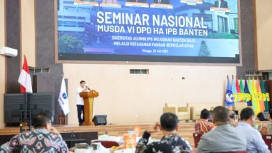Wagub Banten, Ahmad Dimyati Natakusumah hadiri seminar dan musda Himpunan Alumni IPB. Foto: Biro Adpim Banten
