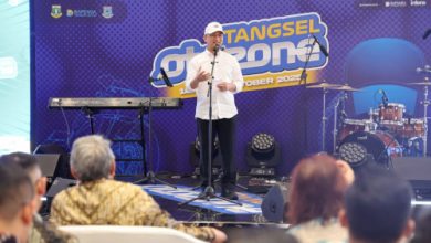 Wagub Banten, Achma Dimyati Nataksumah hadiri pameran otomotif Tangsel Otozone. Foto: Biro Adpim Banten