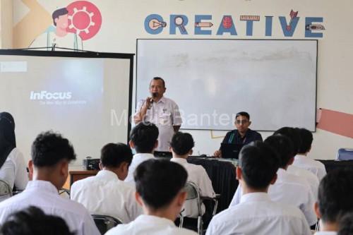 Disnaker Kota Tangerang gelar rekrutment baru lulusan sekolah. Foto Antara