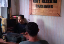 Sopir ekspedisi diperiksa polisi dari Polres Serang. Foto: Yono