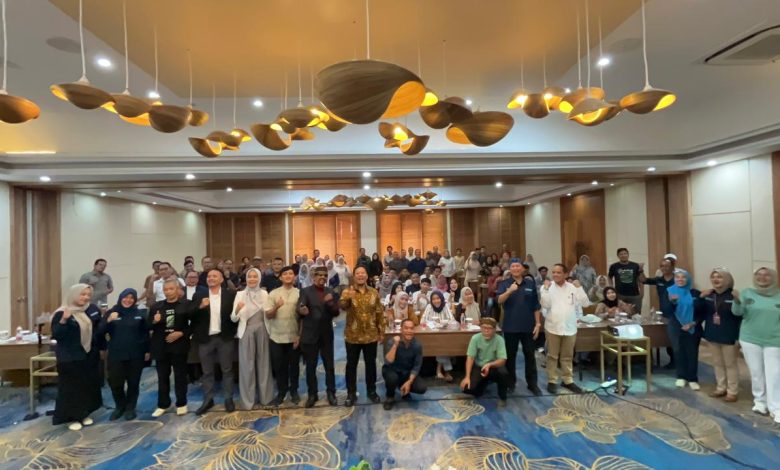 Pelatihan digitalisasi SDM Pariwisata dan Ekraf dari Disparbud Kab Pandeglang. Foto Sutisna