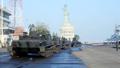 Embarkasi Ranpur, Pasukan dan Material Tempur Latgab TNI 2023. Foto: Ahmad Munawir - Menkav 2 Mar