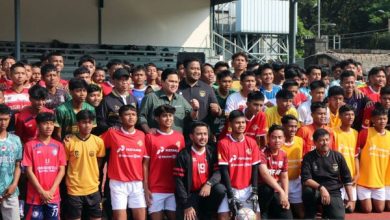 Erick Thohir, Ketua Umum PSSI bersama timnas U17 di Solo. Foto: LKBN Antara