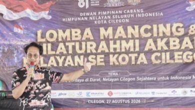 Wakil Wali Kota Cilegon, Fajar Hadi Prabowo dalam acara lomba mancing nelayan. Foto Daeng Yusvin