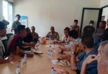 Fasilitasi tenaga kerja oleh Kapolres Serang untuk Desa Julang. Foto: Yono