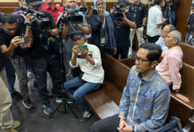 Mantan Jubir KPK, Febri Diansya saat jadi saksi dalam kasus korupsi eks mantan Mentan, SYL. Foto: Antara