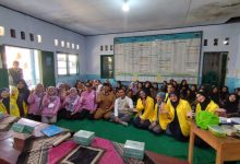 FIK UI lakukan edukasi MP-ASI di Desa Kupahandap, Kabupaten Pandeglang. Foto: FIK UI