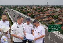 Pembangunan frontage Flyover Unyur di Kota Serang. Foto BW Iskandar