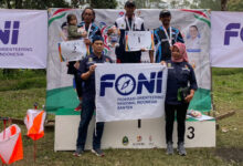 Salah satu penyerahan medali yang diterima Kontingen Banten. Foto: Biro Adpim Banten