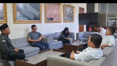 Tim Gakumdu Polda Banten berkoordinasi dengan Bawaslu Banten. foto: Yono