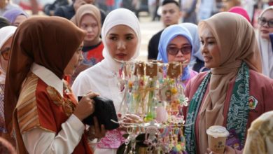 Gebyar Wanita Nusantara di Alun-alun Cilegon. Foto Daeng Yusvin