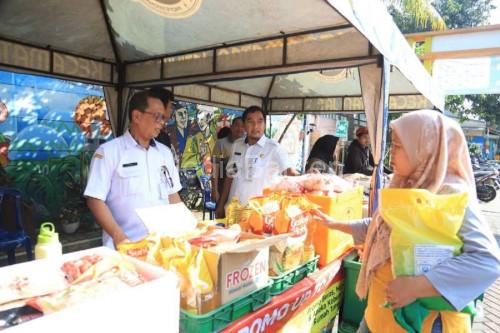 Gerakan Pangan Murah dari Pemkot Tangerang. Foto: Antara