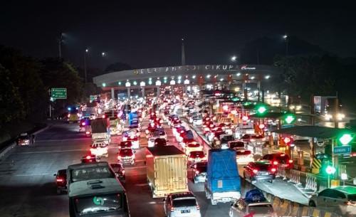 Gerbang Tol Cikupa. Foto Antara