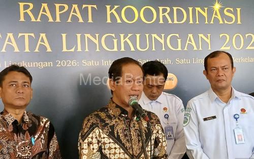 Hanif Faisol Nurofiq, Menteri LH. foto Antara