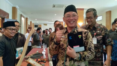 Walikota Cilegon, Helldy Agustian soal IKM logam. Foto: Erling Cristin