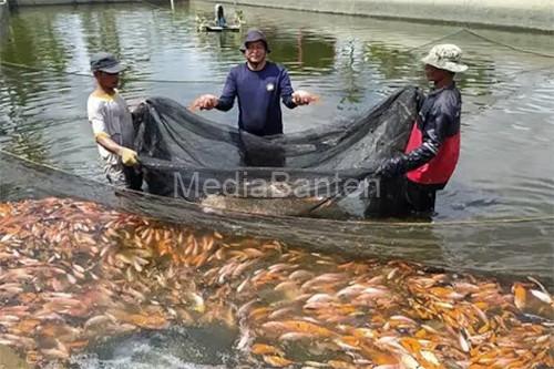 Periknanan air tawar di Banten. Foto: BantenNet