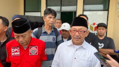 Saksi ahli Ibunu Jandi dan Akmal, caleg PDIP Kab Tangerang. Foto: Iqbal Kurnia