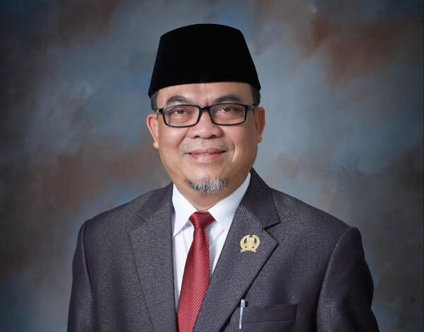 Iip Makmur, Ketua DPD PKS Lebak. Foto: Aden Hasanudin