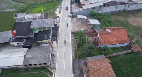 Ruas Jalan Baros - Petir yang kini berstatus mantap. Foto: Istimewa