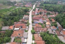 Jalan Jiput-Cimanying yang kini dalam kondisi mantap. Foto: Budi Wahyu Iskandar