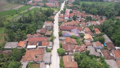 Jalan Jiput-Cimanying yang kini dalam kondisi mantap. Foto: Budi Wahyu Iskandar