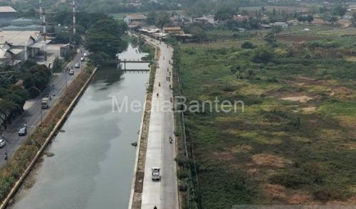 salah satu jalan hasil perbaikan di Kota Tangerang yang kini sudah bisa digunakan. foto Antara