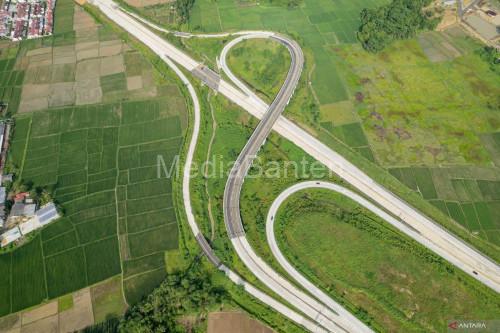 Jalan Tol Serang - Panimbang. Foto: Antara