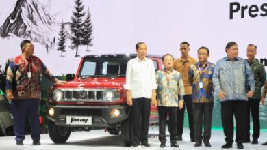 Presiden RI, Jokowi kunjungi Jimny 5 Door di Pameran IIMS 2024. Foto: PR Suzuki