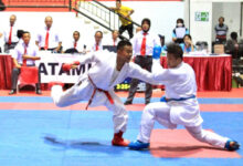 Salah satu pertandingan di Kejuaraan Karate Walikota Surabaya Cup. Foto: Ahmad Munawir - Menkav 2 Mar