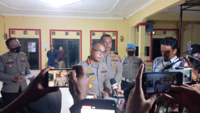 Kabid Humas Polda Banten, Kombes Pol Shinto Silitongan memberikan keterangan soal artis Nikita Mirzani. Foto: Aden Hasanudin