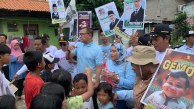 Kader Partai Gerindra Kota Tangerang sosialisasikan program Prabowo - Gibran. Foto: Iqbal Kurnia