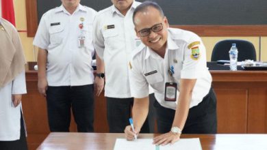 Kepala Diskominfo SP Cilegon, Agus Zulkarnain. Foto Daeng Yusvin